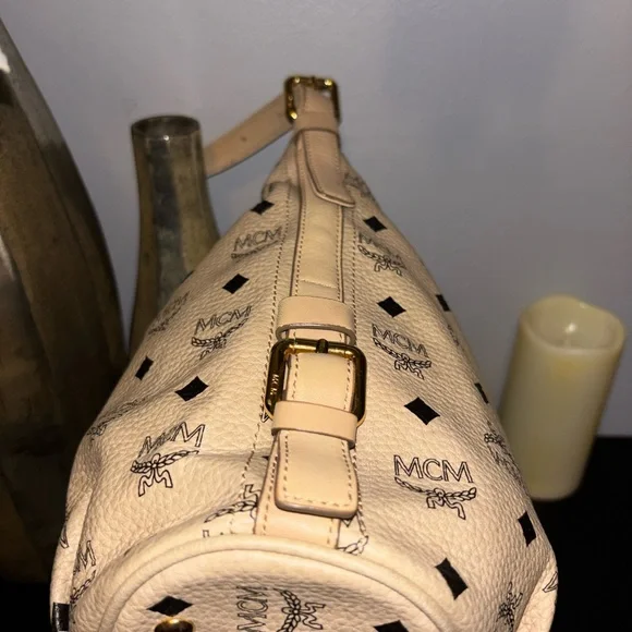 MCM Beige and black Logo Shoulder Bag - Picture 4 of 13